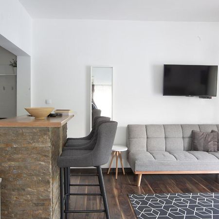 Apartments Maxhit ติวัต ภายนอก รูปภาพ