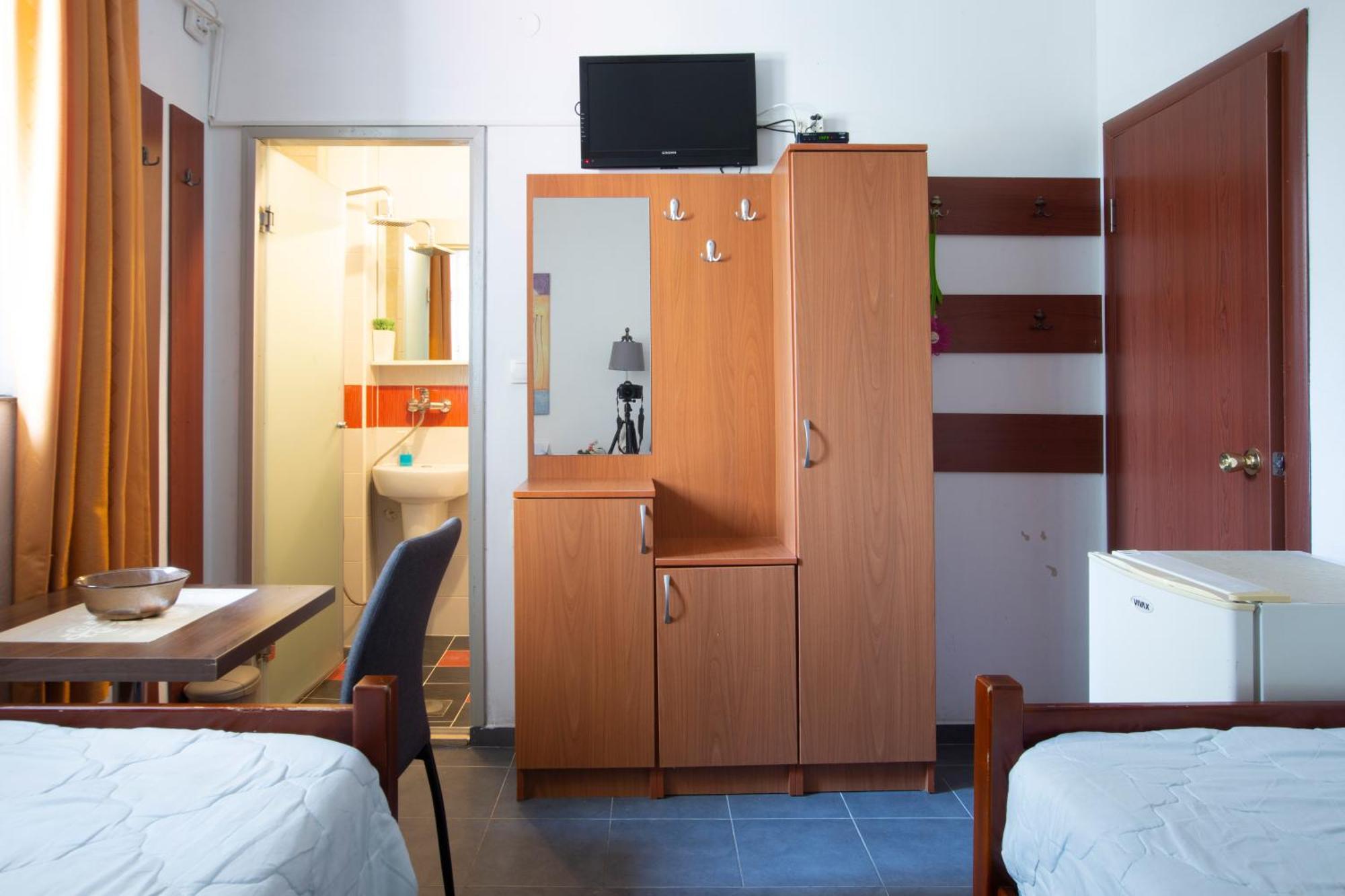Apartments Maxhit ติวัต ภายนอก รูปภาพ